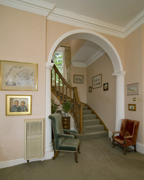 The hallway at Druimneil House